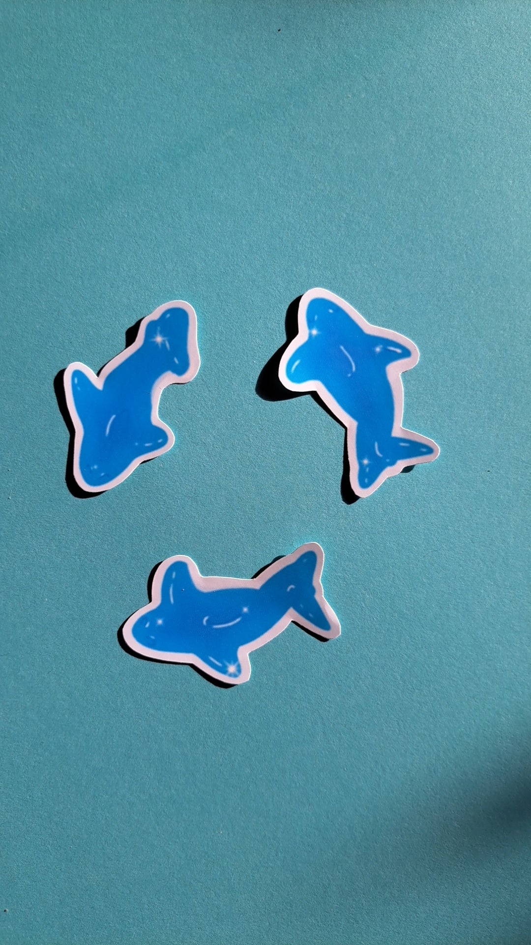 Gummi shark sticker